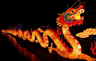 A ceremonial dragon boat (picture by External Radiance)